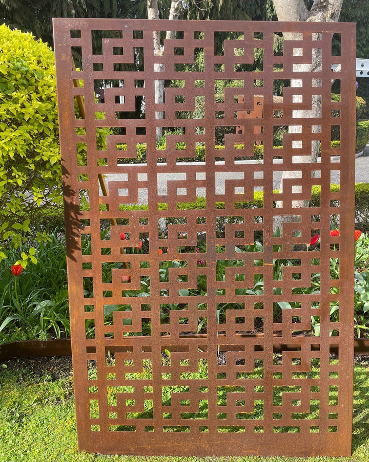 Corten privacy screen - crosshatch